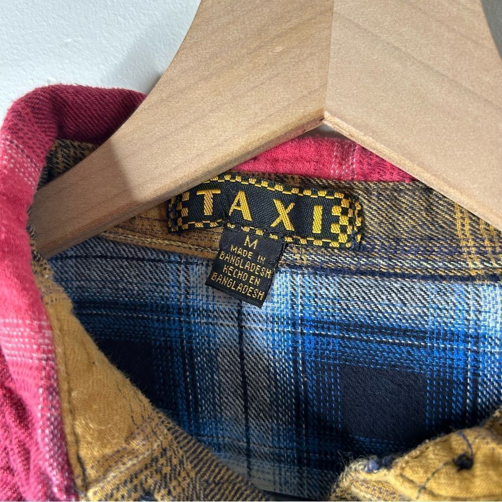Plaid Cotton Button-Up Shirt with Frayed Hem Taxi size Medium - Picture 2 of 5
